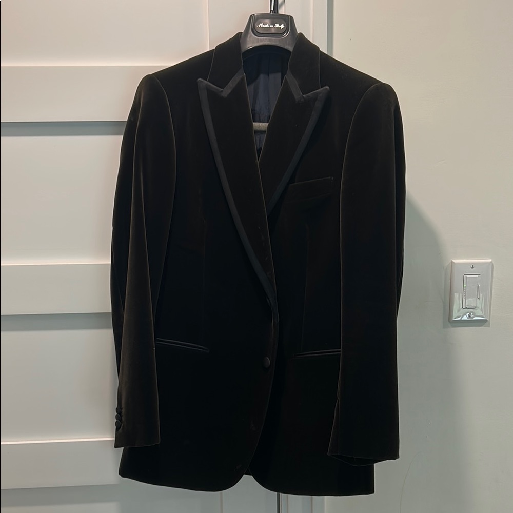Black Slim Fit Sport Coat with Notched Lapel